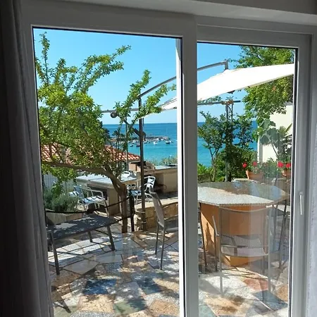 Sea & Honey Apartman