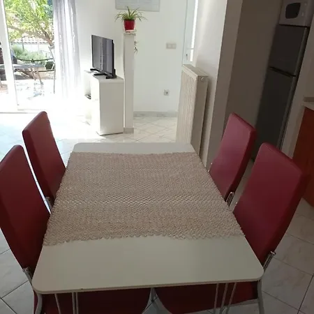 Apartment Sea & Honey Krk Town